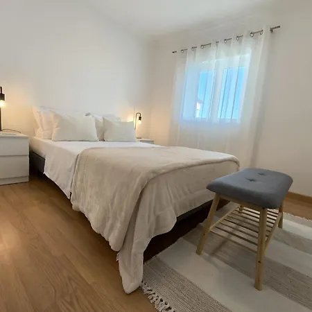 Fonte Da Rosa Apt1 ベルモンテ