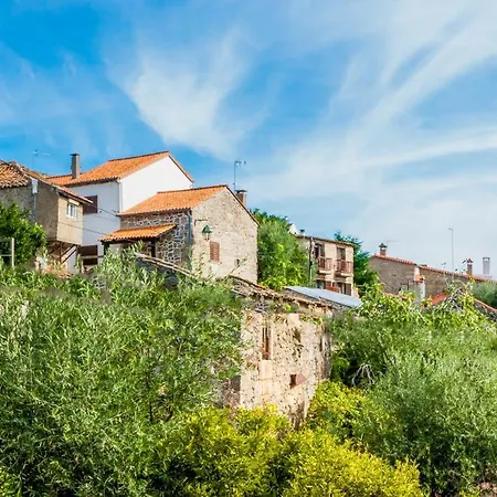 Fonte Da Rosa Apt1 アパート