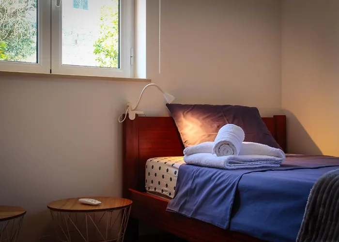 Fonte Da Rosa Apt1 *